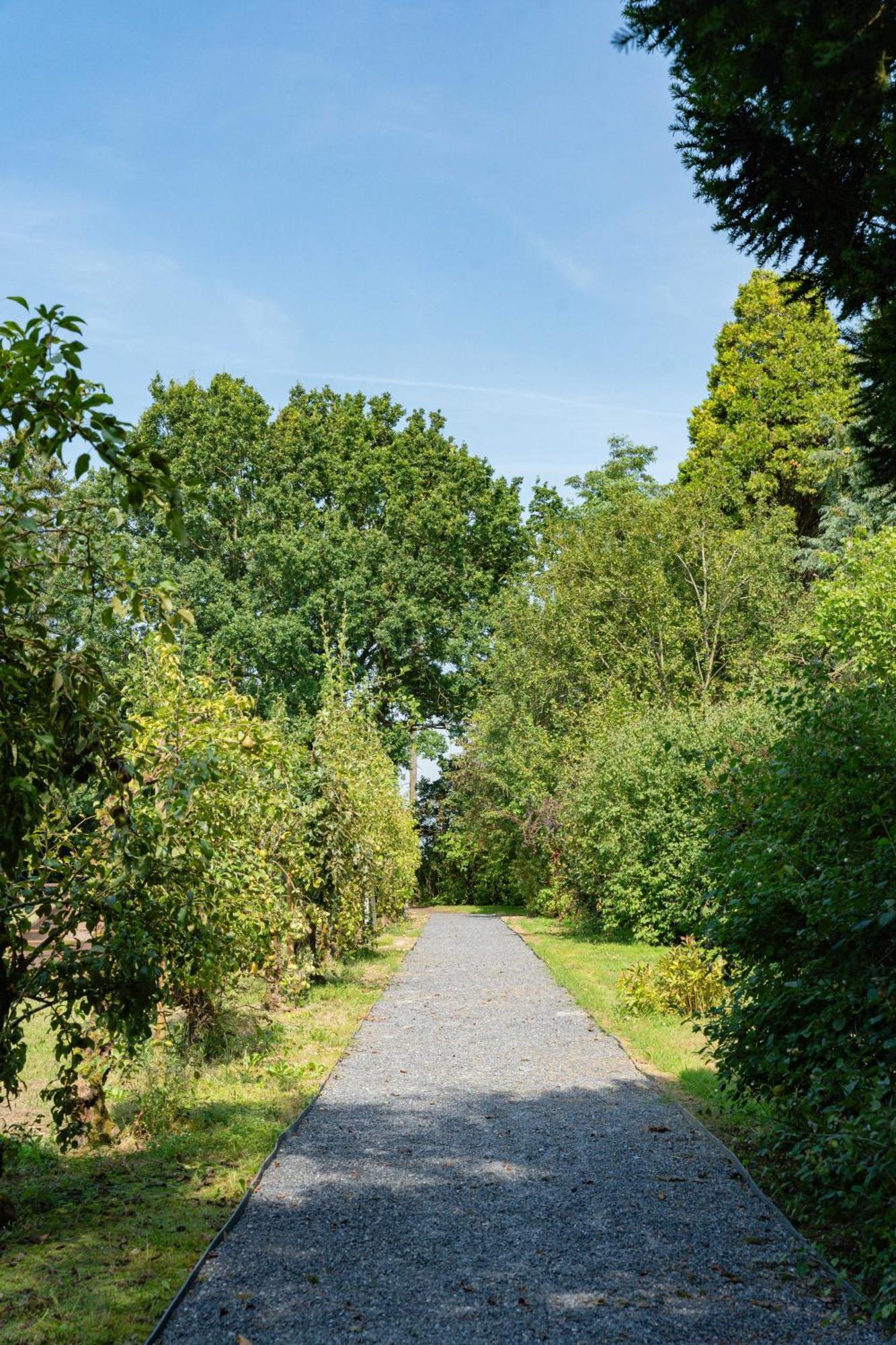 Manoir Du Moulin Hotell Berloz Eksteriør bilde